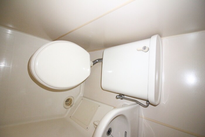 物件内観写真14　(トイレ)