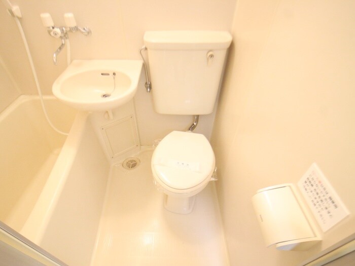 物件内観写真12　(トイレ)