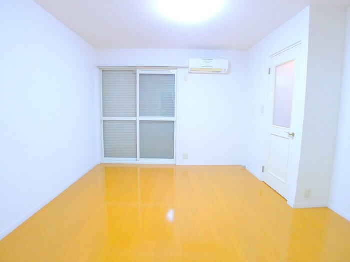 物件内観写真13　(居室)