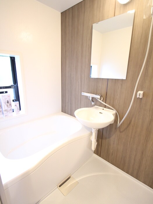 物件内観写真9　(バス／シャワールーム等)