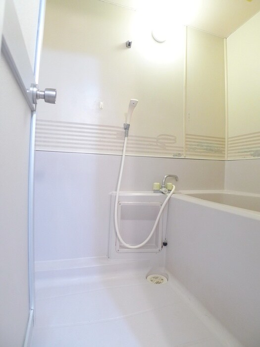 物件内観写真10　(バス／シャワールーム等)