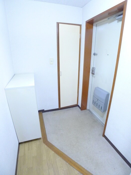 物件内観写真15　(廊下)