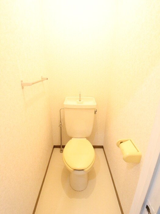 物件内観写真11　(トイレ)