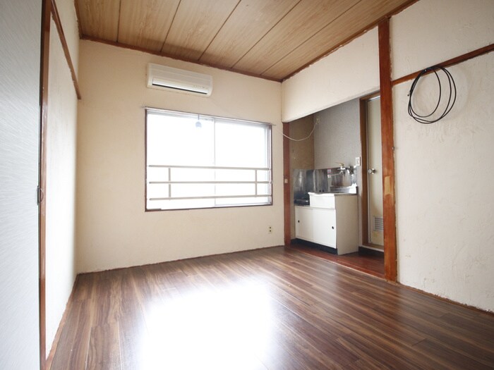 物件内観写真6　(居室)