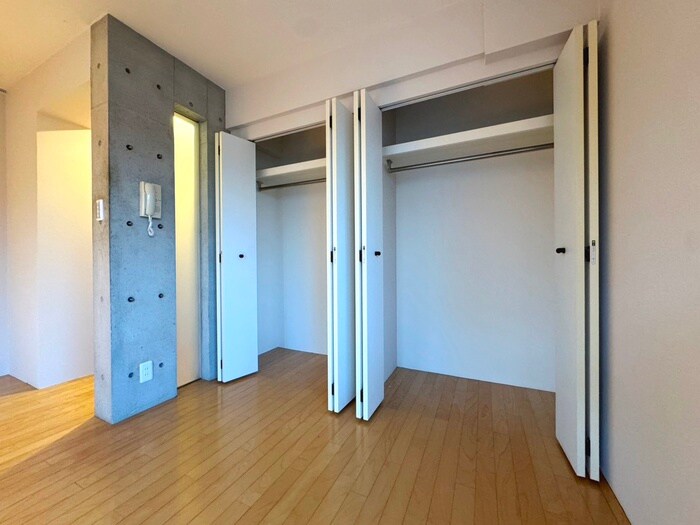 物件内観写真11　(収納)