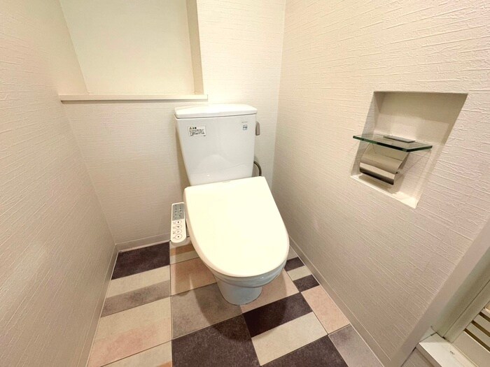 物件内観写真15　(トイレ)