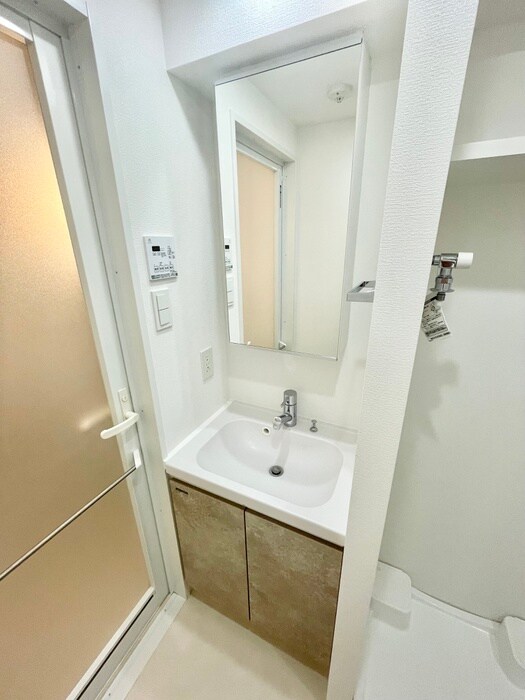 物件内観写真11　(洗面)