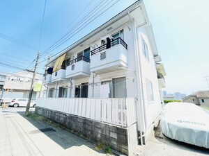 ウエストヒルズ外観写真