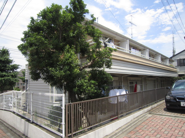 Liberte court