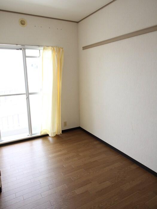 物件内観写真11　(居室)