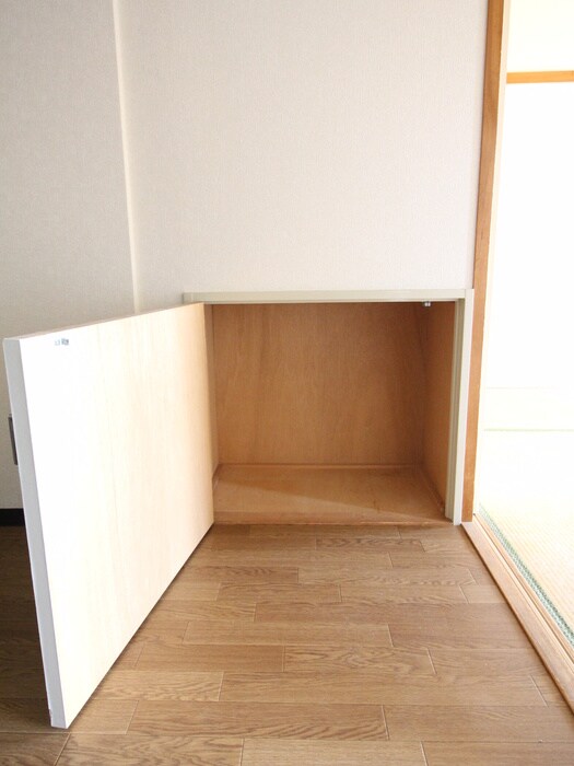 物件内観写真15　(収納)