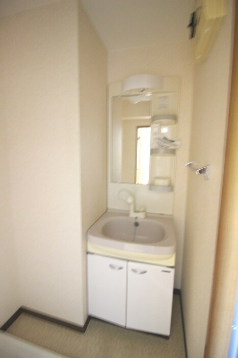 物件内観写真13　(洗面)