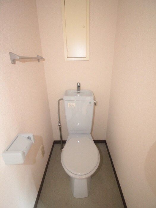 物件内観写真14　(トイレ)