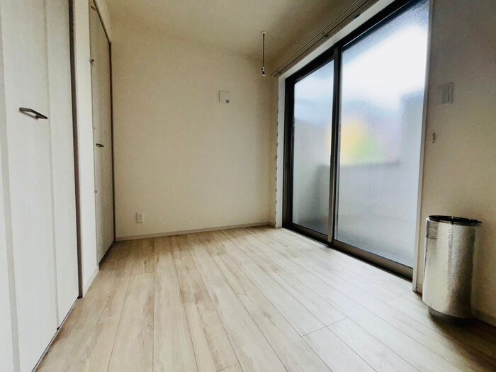 物件内観写真10　(居室)