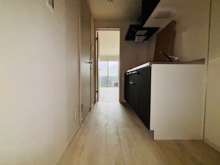 物件内観写真18　(廊下)