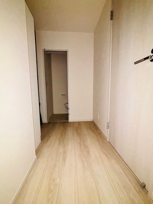 物件内観写真20　(廊下)