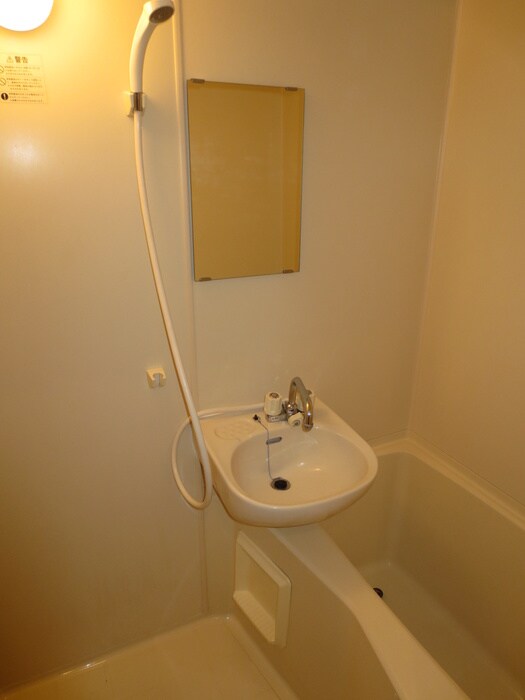 物件内観写真10　(バス／シャワールーム等)