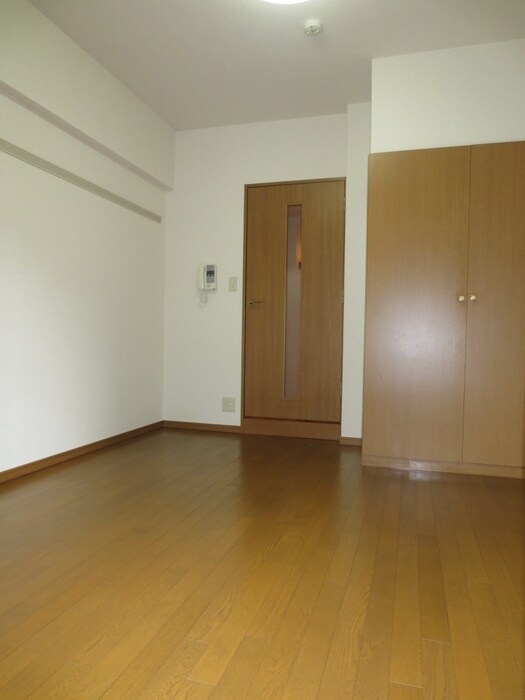 物件内観写真11　(居室)