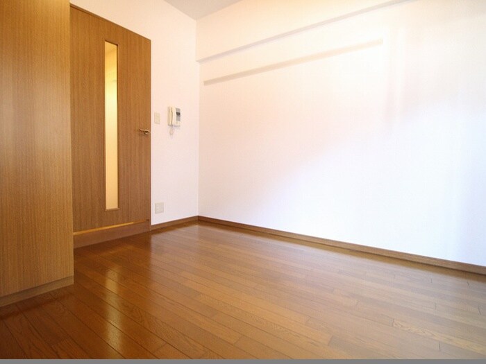 物件内観写真11　(居室)