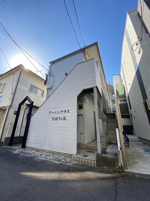 物件外観写真5　(エントランス部分)