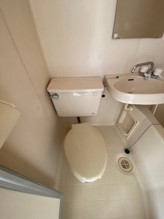 物件内観写真11　(トイレ)