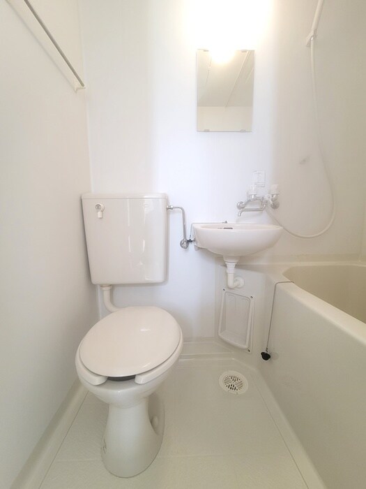 物件内観写真11　(トイレ)