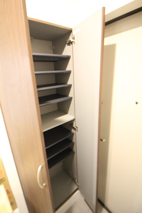 物件内観写真13　(靴箱)