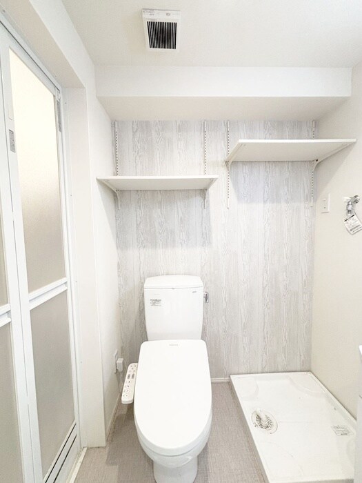 物件内観写真14　(トイレ)