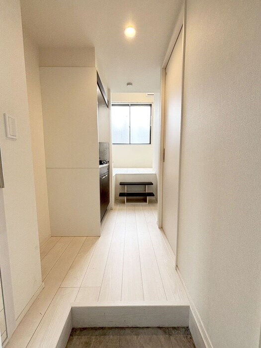 物件内観写真22　(玄関)