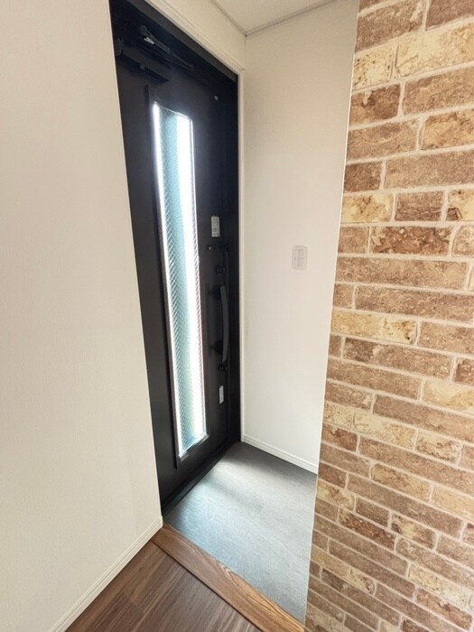 物件内観写真15　(玄関)