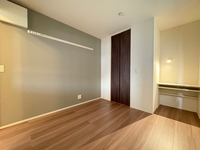 物件内観写真3　(居室)