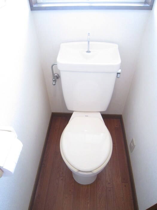 物件内観写真10　(トイレ)