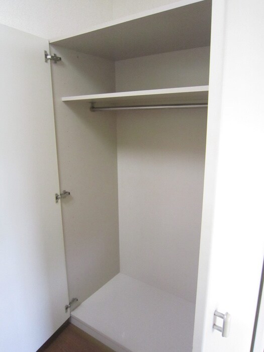 物件内観写真14　(収納)