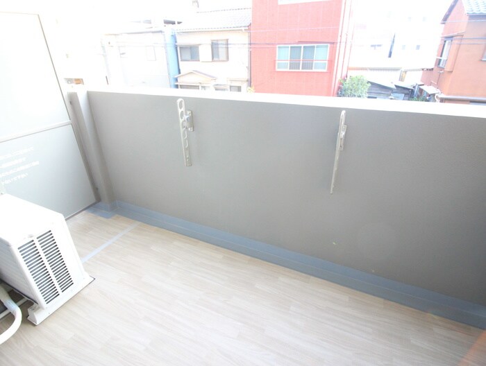 物件内観写真11　(ベランダ・バルコニー)