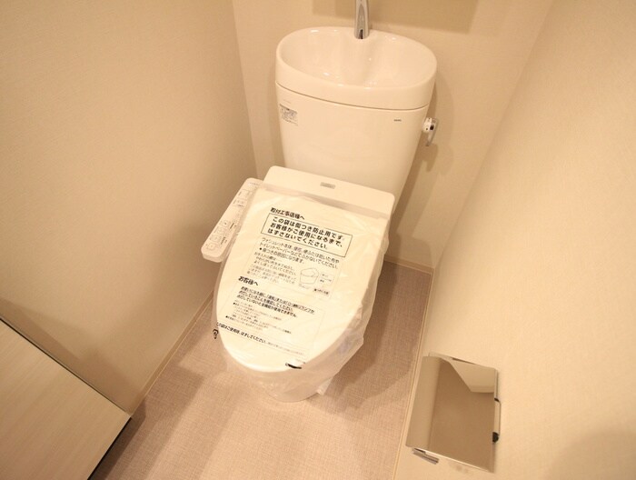 物件内観写真12　(トイレ)