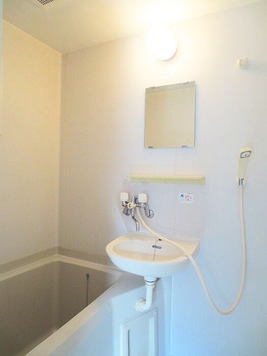 物件内観写真11　(バス／シャワールーム等)