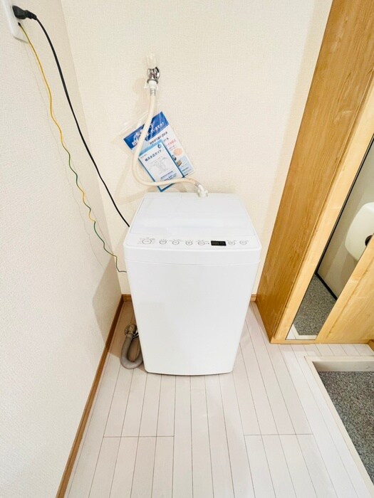 物件内観写真20　(洗濯機置場)