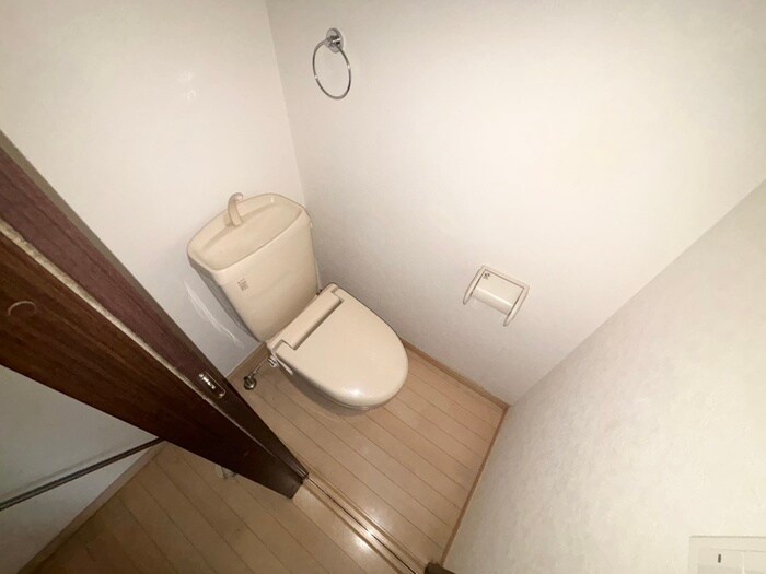 物件内観写真10　(トイレ)