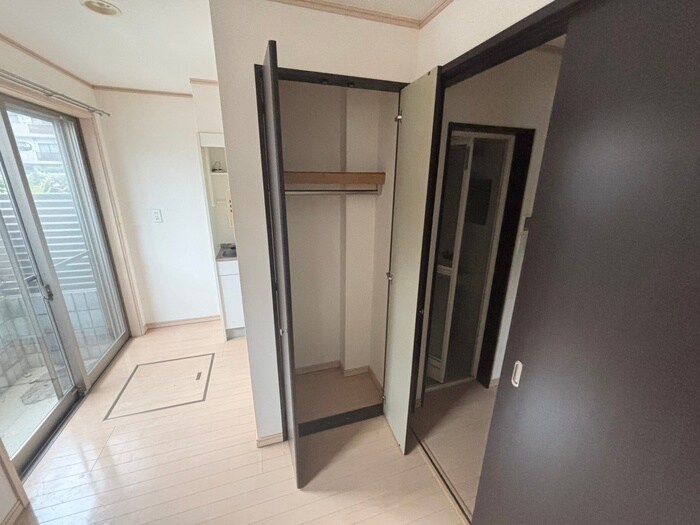 物件内観写真12　(収納)