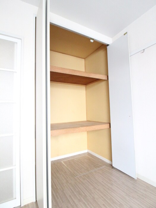 物件内観写真10　(収納)