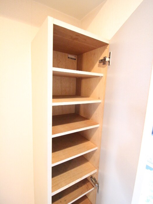 物件内観写真13　(靴箱)