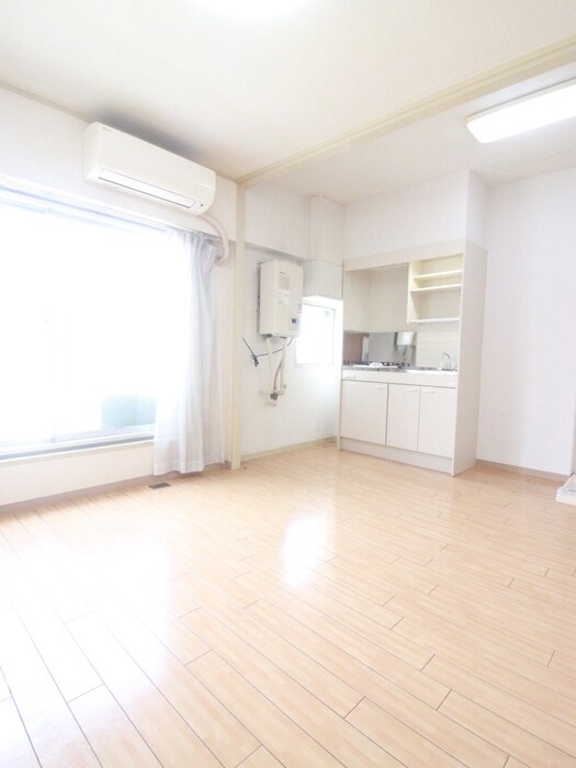 物件内観写真7　(居室)