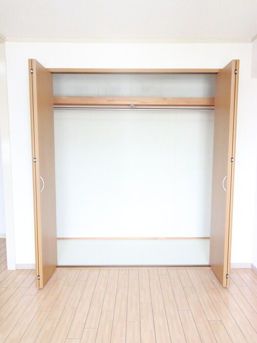 物件内観写真10　(収納)