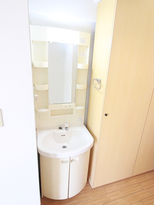 物件内観写真14　(洗面)