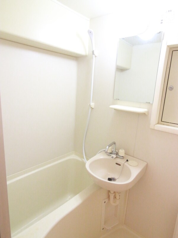 バス／シャワールーム等