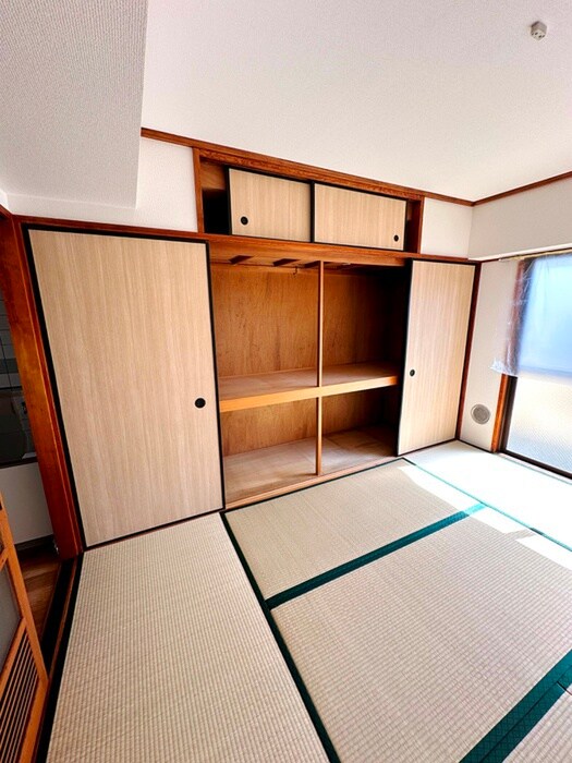 物件内観写真6　(居室)