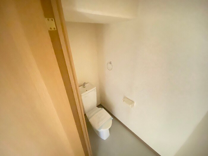 物件内観写真11　(トイレ)