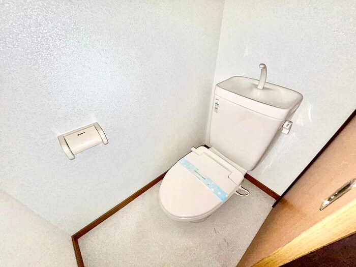 物件内観写真12　(トイレ)