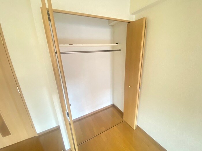 物件内観写真13　(収納)