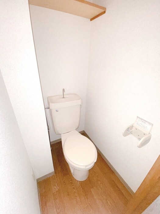 物件内観写真12　(トイレ)